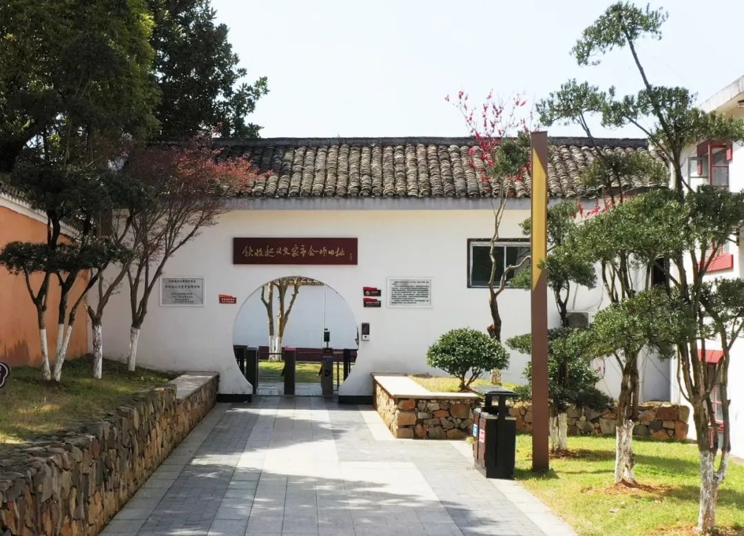 20210330163431064416