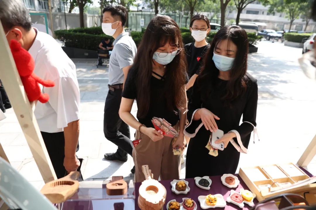 20210906121227904566