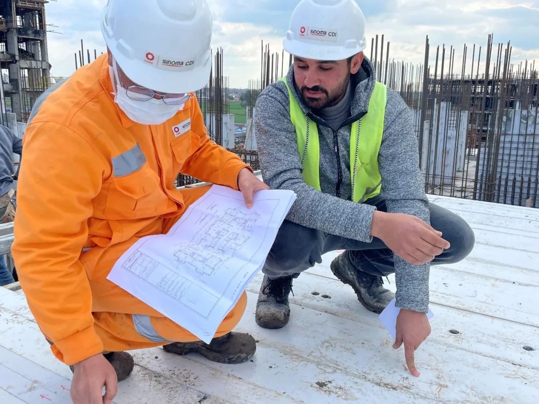 20220208162156806934