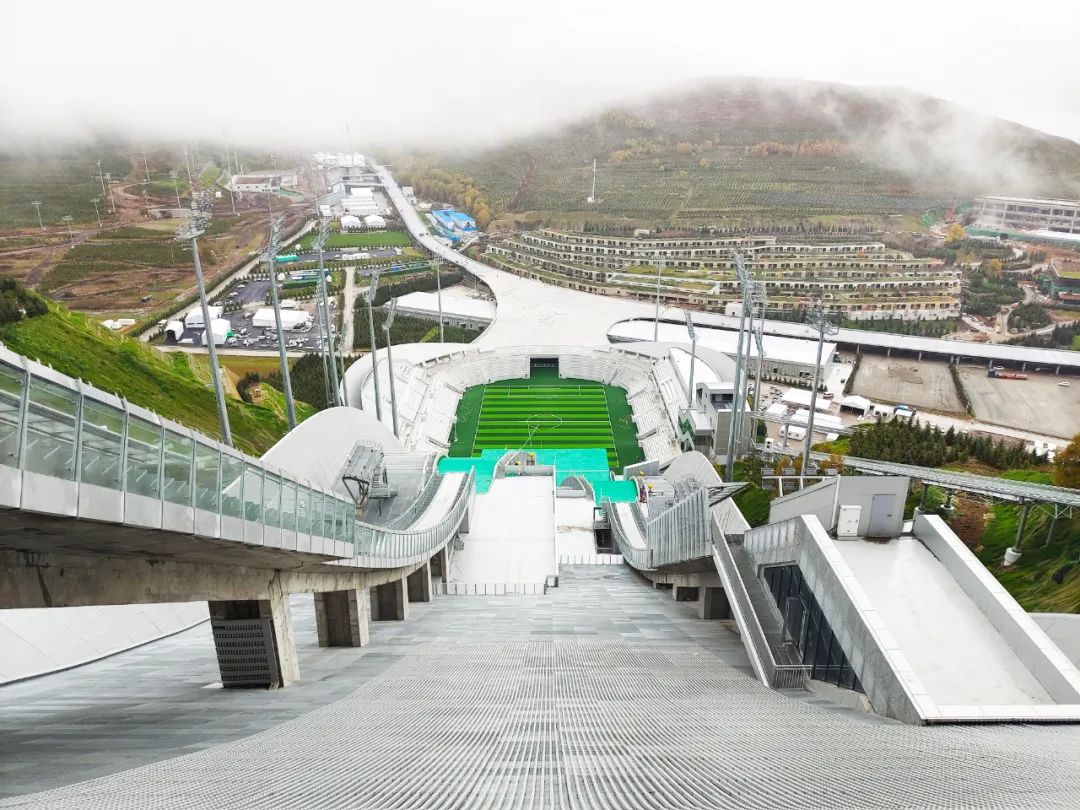 20220211092051858720