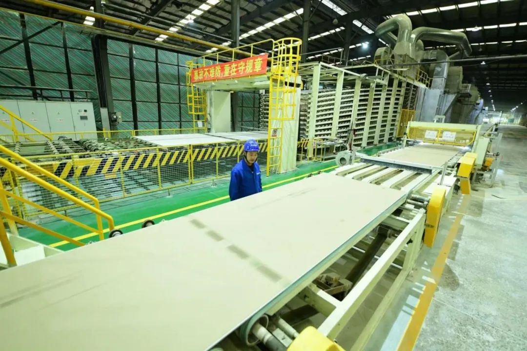 20250113155807752112